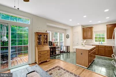 6449 Katherine Ann Lane, Springfield, VA 22150 - Photo 10