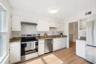 14516 Oak Cluster Dr, Centreville, VA 20120 - Photo 10