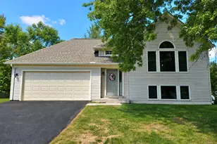 14516 Oak Cluster Dr, Centreville, VA 20120 - Photo 1