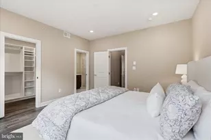 213 Market Square NW, Vienna, VA 22180 - Photo 22