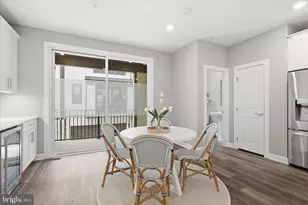 213 Market Square NW, Vienna, VA 22180 - Photo 14