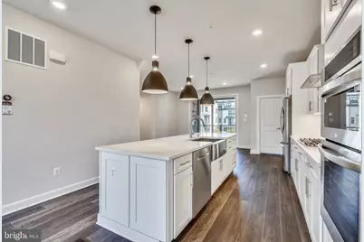 103 Pleasant Street NW, Vienna, VA 22180 - Photo 18