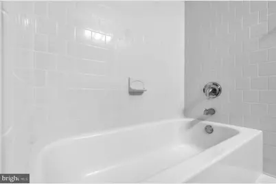 10058 Chestnut Wood Lane, Burke, VA 22015 - Photo 24