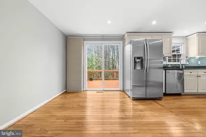 10058 Chestnut Wood Lane, Burke, VA 22015 - Photo 14