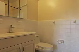 200 Locust St SE, Vienna, VA 22180 - Photo 16