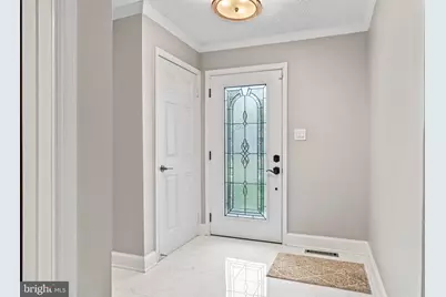 1901 Buckthorn Lane, Reston, VA 20191 - Photo 4