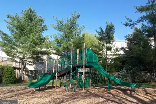2839 Yarling Ct, Falls Church, VA 22042 - Photo 22