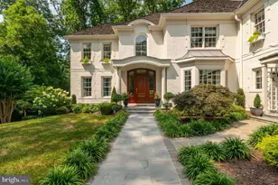 7426 Dulany Dr, McLean, VA 22101 - Photo 2