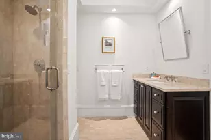 7426 Dulany Dr, McLean, VA 22101 - Photo 48