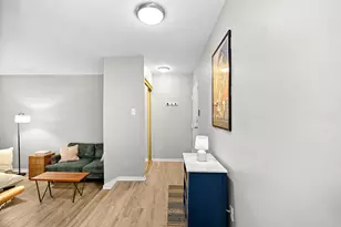 1668 Parkcrest Cir, Reston, VA 20190 - Photo 8