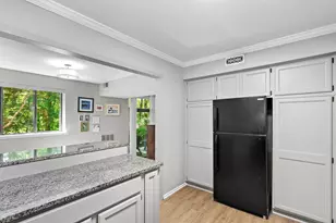 1668 Parkcrest Cir, Reston, VA 20190 - Photo 24