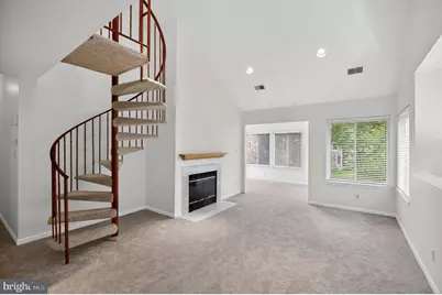 12202 Fort Buffalo Circle #528, Fairfax, VA 22033 - Photo 4