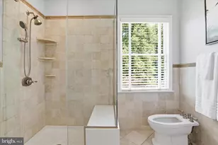 1496 Hampton Hill Cir, McLean, VA 22101 - Photo 26