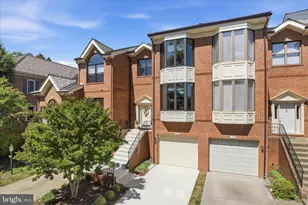 1496 Hampton Hill Cir, McLean, VA 22101 - Photo 1