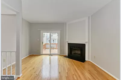 11931 Redtree Way, Reston, VA 20194 - Photo 10