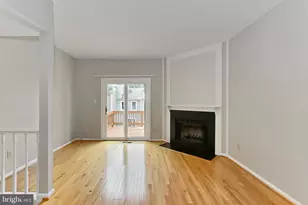 11931 Redtree Way, Reston, VA 20194 - Photo 10