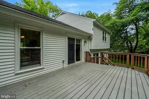 8304 Lindside Way, Springfield, VA 22153 - Photo 36
