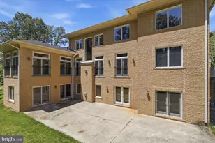 10911 Belgravia Ct, Great Falls, VA 22066 - Photo 100
