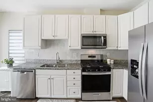 6312 Cider Barrel Cir, Centreville, VA 20121 - Photo 18