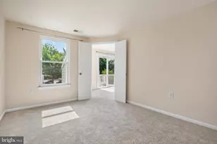 4324 Pembrook Village Dr, Alexandria, VA 22309 - Photo 14