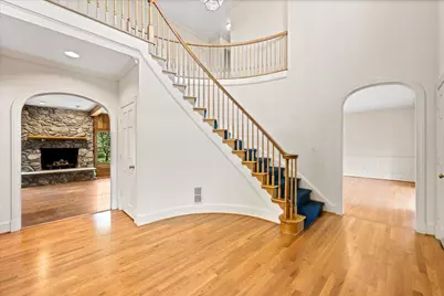 1051 Kelso Road, Great Falls, VA 22066 - Photo 2