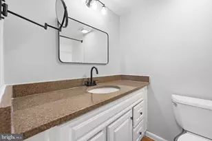 2901 Charing Cross Rd, Falls Church, VA 22042 - Photo 18