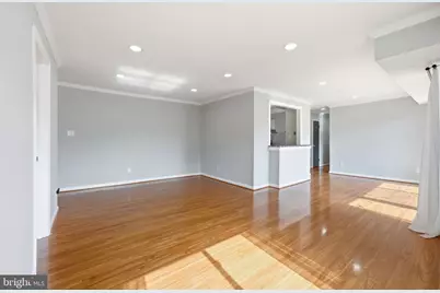 2901 Charing Cross Road #11, Falls Church, VA 22042 - Photo 6
