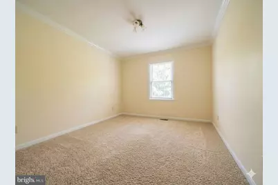 9693 Scotch Haven Drive, Vienna, VA 22181 - Photo 8