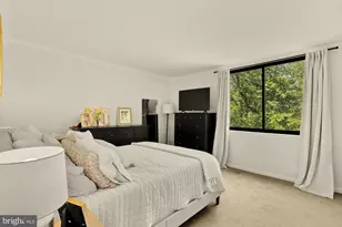 11170 Forest Edge Dr, Reston, VA 20190 - Photo 14