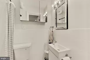 11170 Forest Edge Dr, Reston, VA 20190 - Photo 26