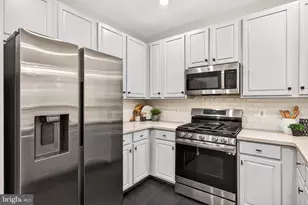 12001 Market St, Reston, VA 20190 - Photo 26