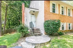 10050 Wood Sorrels Ln, Burke, VA 22015 - Photo 1
