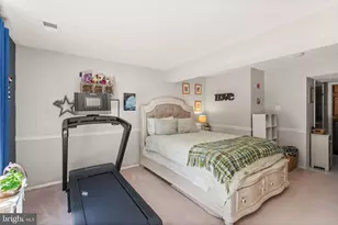 5365 Harbor Ct Dr, Alexandria, VA 22315 - Photo 36