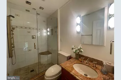 8526 Raglan Road, Vienna, VA 22182 - Photo 1