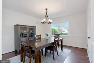 7810 Hayfield Rd, Alexandria, VA 22315 - Photo 16