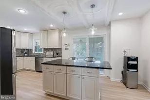 7810 Hayfield Rd, Alexandria, VA 22315 - Photo 22