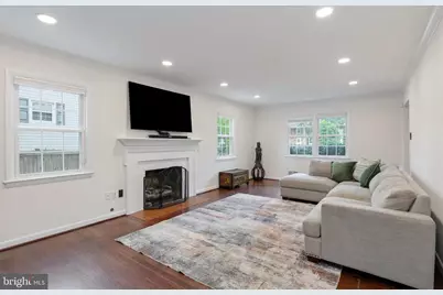 7810 Hayfield Road, Alexandria, VA 22315 - Photo 12