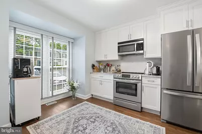 5629 Ridge View Drive, Alexandria, VA 22310 - Photo 8