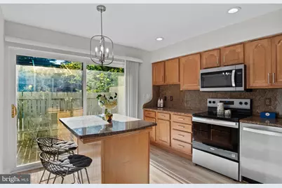 11164 Saffold Way, Reston, VA 20190 - Photo 4