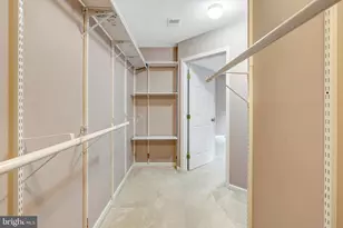 14346 Stonewater Ct, Centreville, VA 20121 - Photo 24
