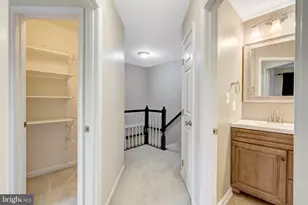 14346 Stonewater Ct, Centreville, VA 20121 - Photo 36