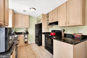 3341 Oakshade Ct, Fairfax, VA 22033 - Photo 12