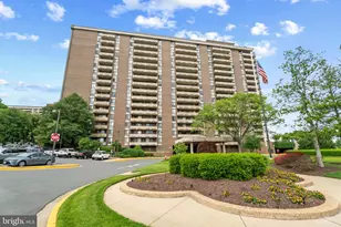 1800 Old Meadow Rd, McLean, VA 22102 - Photo 1