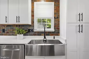 6413 15th St, Alexandria, VA 22307 - Photo 18