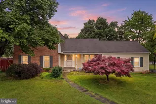 5902 6th Street S, Falls Church, VA 22041 - Photo 2