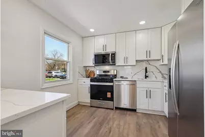 9662 Westport Lane, Burke, VA 22015 - Photo 6