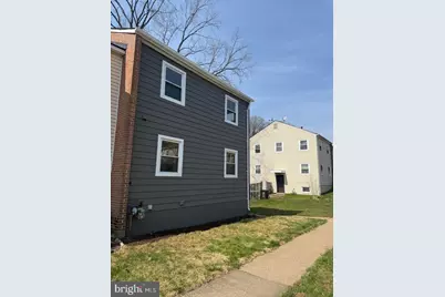 9662 Westport Lane, Burke, VA 22015 - Photo 2