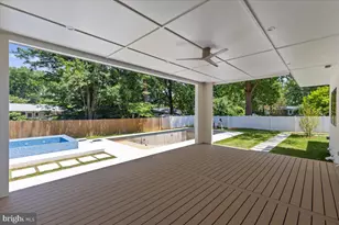 1002 Avery Ct SW, Vienna, VA 22180 - Photo 14