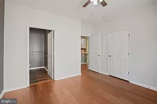 2921 Deer Hollow Way, Fairfax, VA 22031 - Photo 10