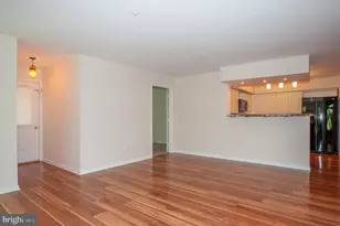 5958 Founders Hill Dr, Alexandria, VA 22310 - Photo 10